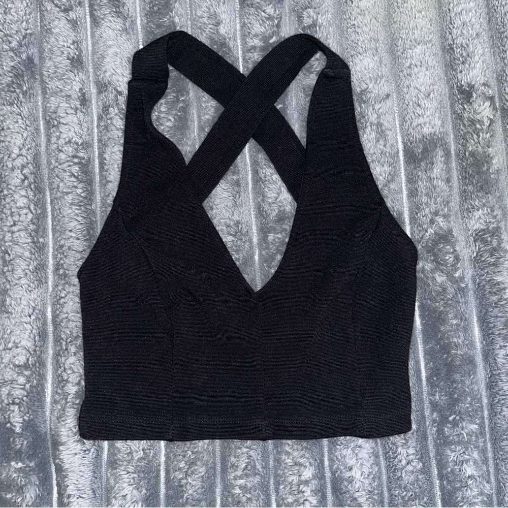 Crop tank - Picture 1 of 7